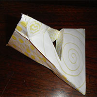 a szilassi polyhedron made out of paper